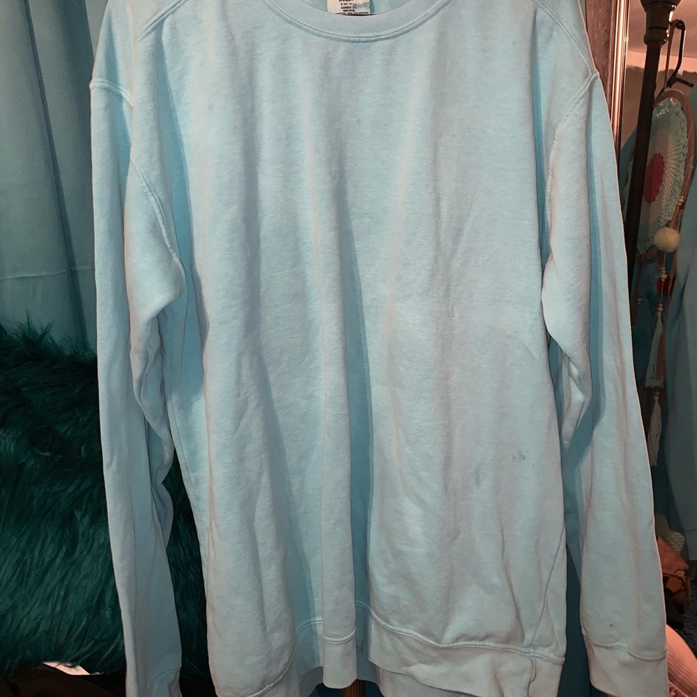 Comfort colors turquoise pull over